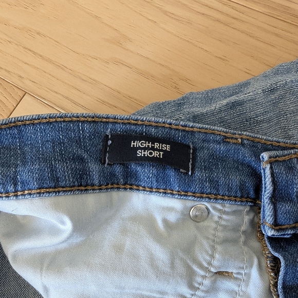 J. Crew High Rise Short Denim Button Fly Distressed Raw Hem 4" Inseam - Picture 3 of 12